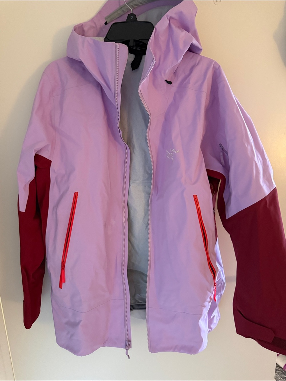 Arc’teryx women’s size large SENTINEL liberate storm glow Ski Jacket